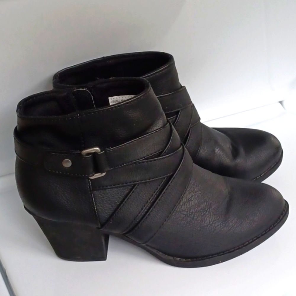 American eagle ankle boots women's size 8 wide black